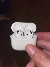 AirPod 4s