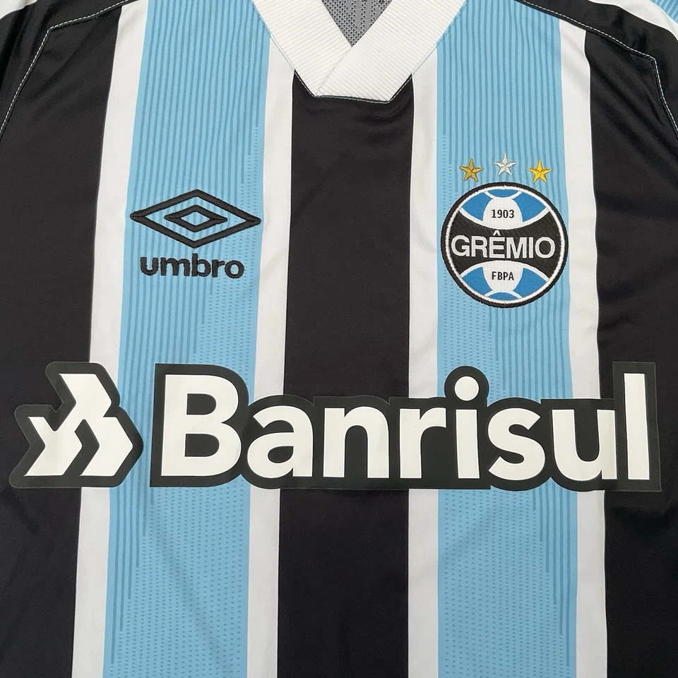 AUTHENTIC GREMIO (BRAZIL) 2021-22 HOME FOOTBALL SHIRT MEDIUM ADULT UMBRO (BNWT) - Image 4 of 4