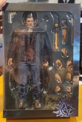 【supernatural】 QMX Supernatural Dean Winchester 12 inch Articulated Action Figure