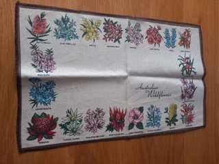 Vintage Beige Tray Cloth depicting Australian Wildflowers