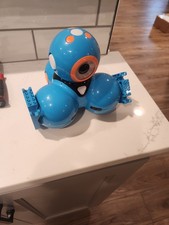 Wonder Workshop Dash STEM Coding Robot Kids B...