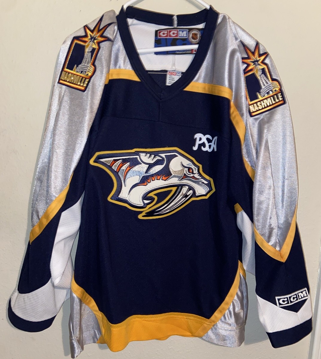 Nashville Predators Jersey Hockey CCM NHL Mens Size S Blue Mustard