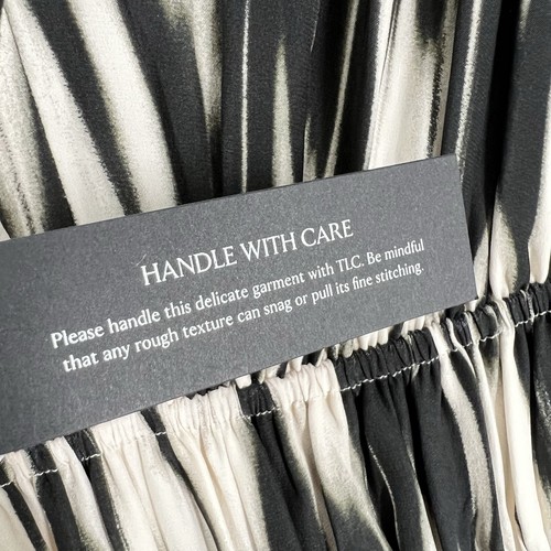 Banana Republic Cascade Silk Maxi Dress Womens Size Small Black Ivory Flowy NEW - Picture 10 of 12