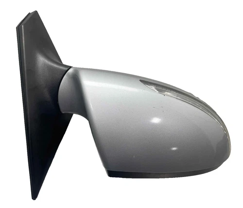 2011 Kia Sportage OEM Right Hand Passengers Side Power Door Mirror Silver 10-16