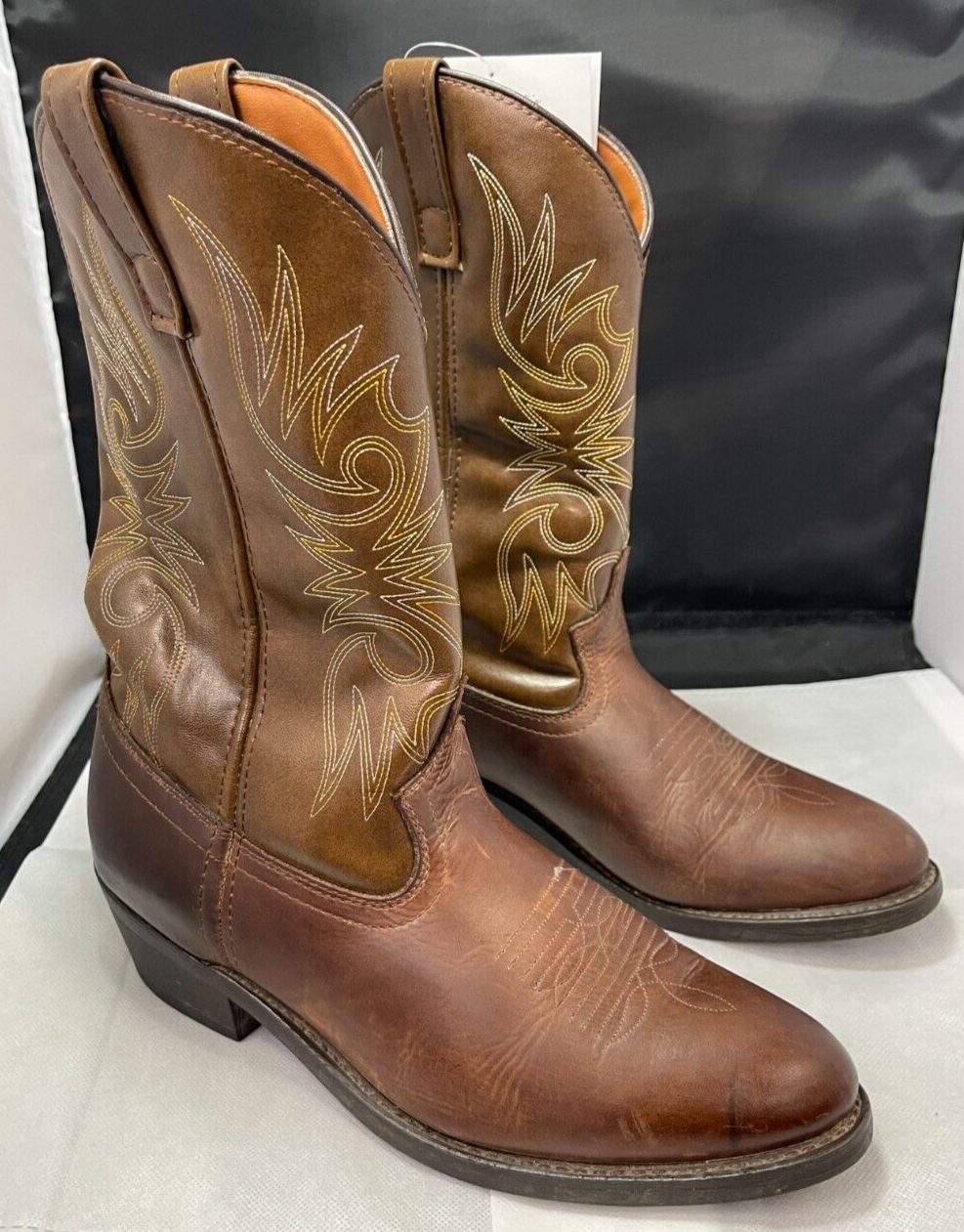 Laredo Paris 4242 Men's Brown Leather Western Cowboy Boots size 9D