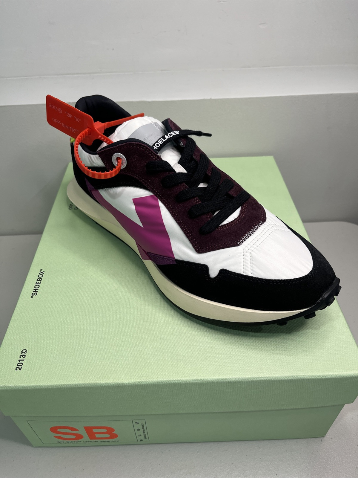 Men's Off-White Arrow White Fuchsia Sz 43 | eBay