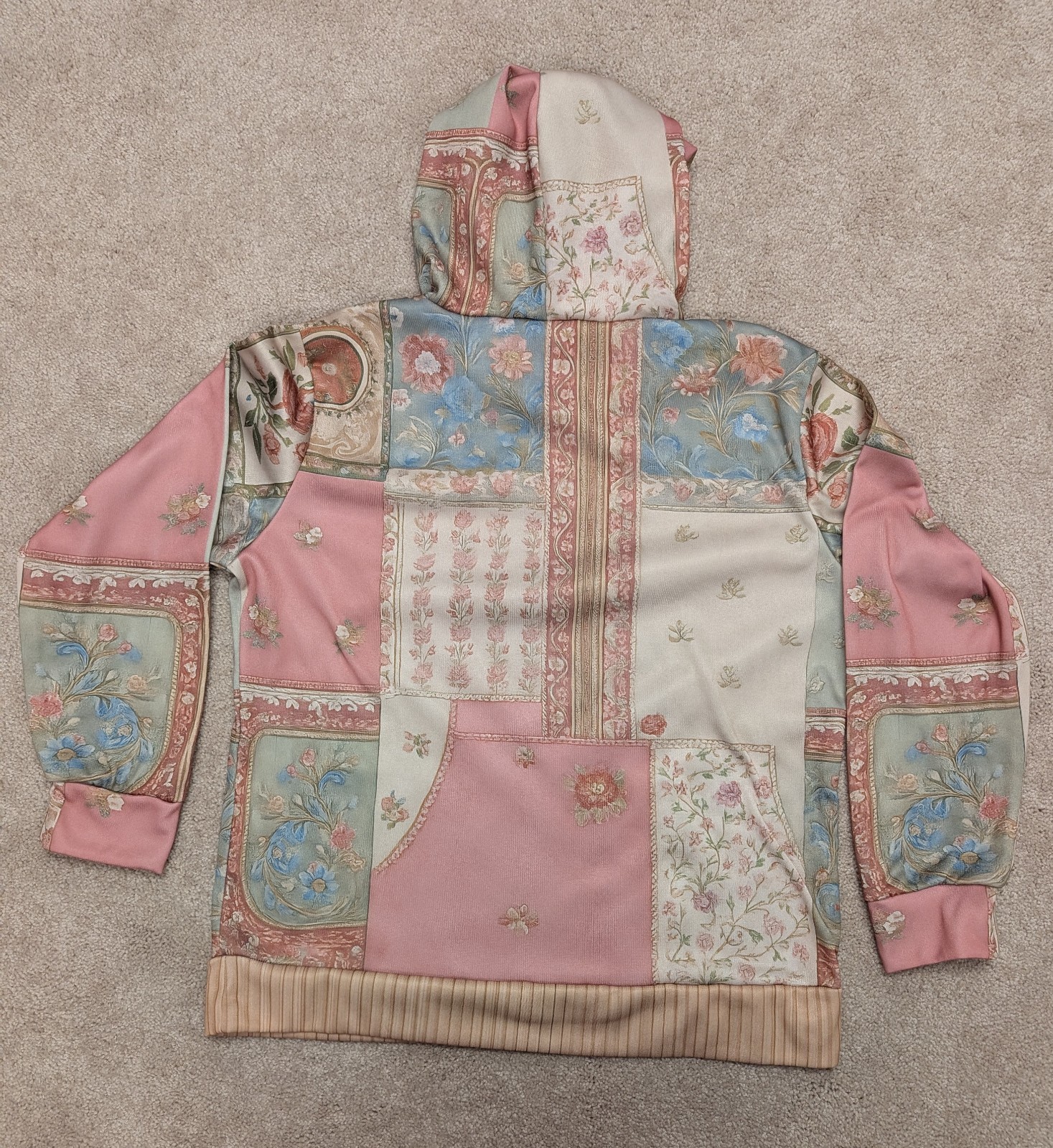 Flourishing Floral Patchwork Pattern Pullover Hoo… - image 2