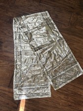 Oscar de la Renta Accessory Street Metallic Floral Scarf Made In Italy 54  X 11  