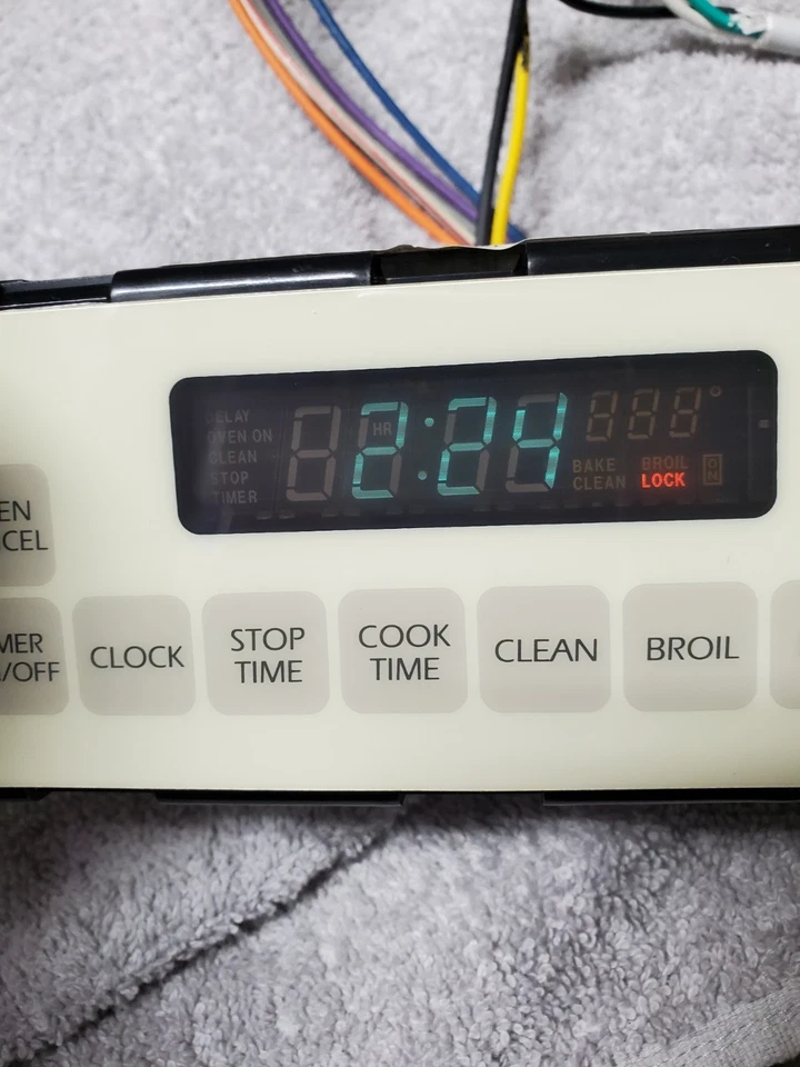 Amana Oven Control Board - Part # Y0315570 | 31-315570-07-0 | 100-968-00 - image 4 of 4