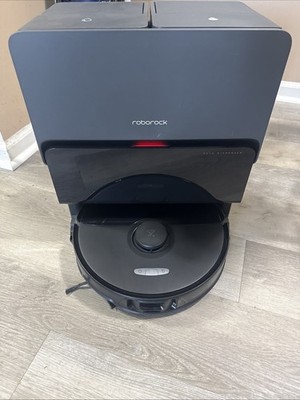  Roborock S8 MaxV Ultra Robotic Vacuum Cleaner - Used Cleaned Need Ramp Nice