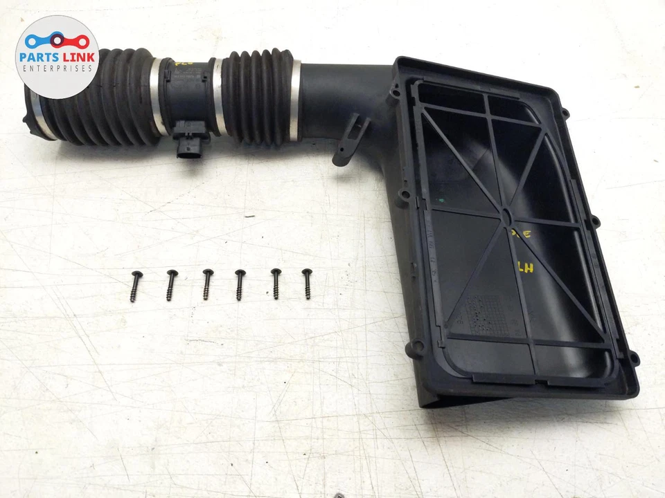 Ferrari California 2008-2014 limpiador de conductos de aire izquierdo filtro caja cubierta sensor F149 Foto 4 de 4