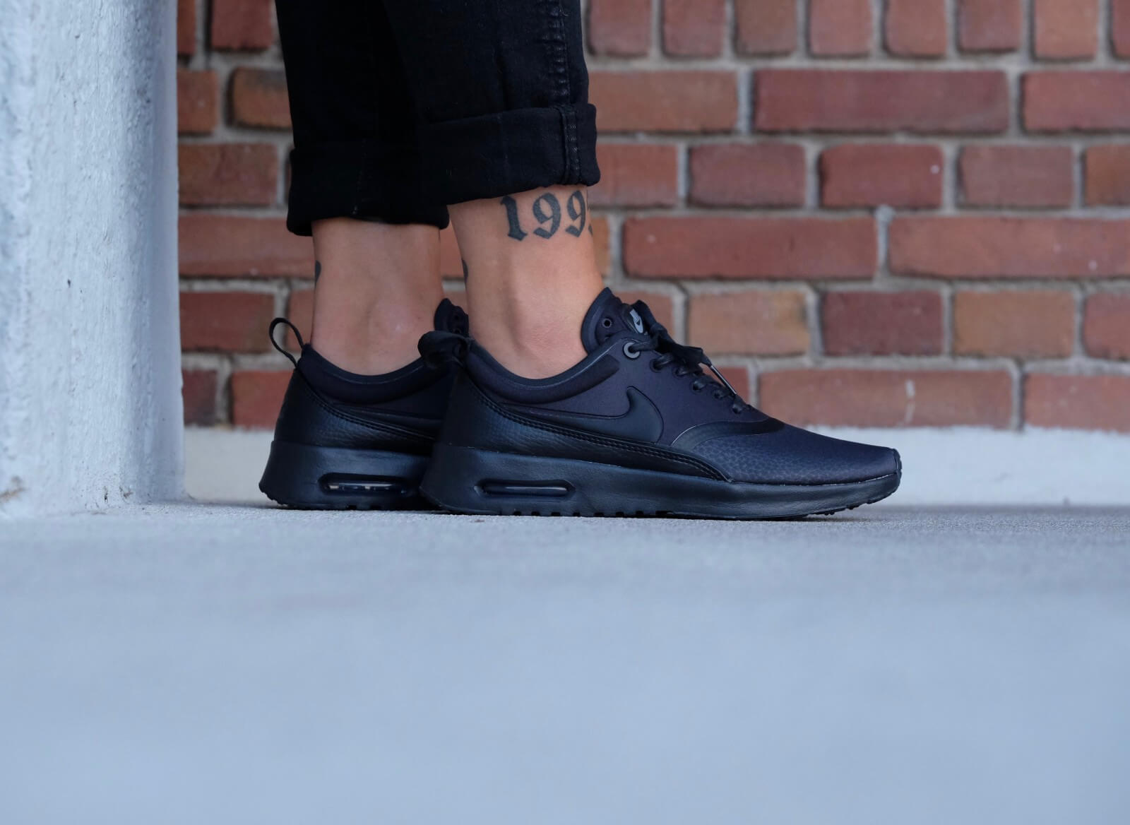 nike airmax thea premium black