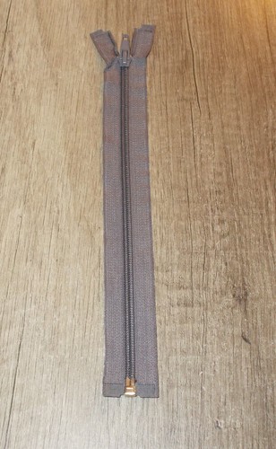 Spiralreißverschluss 25cm - Auto Lock - Teilbar - Zahnbreite 5mm - 26 Farben - Foto 24 di 27