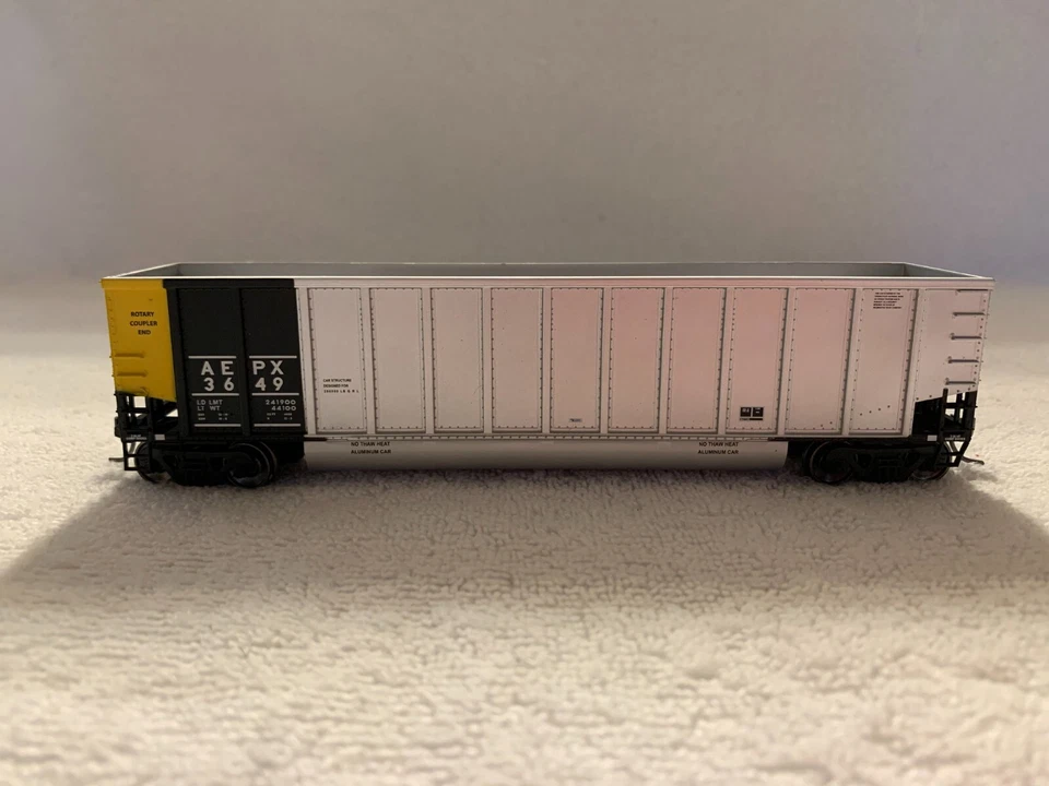 Intermountain HO Scale American Electric Power 14 Panel Coal Porter #3649 - Image 2 of 4