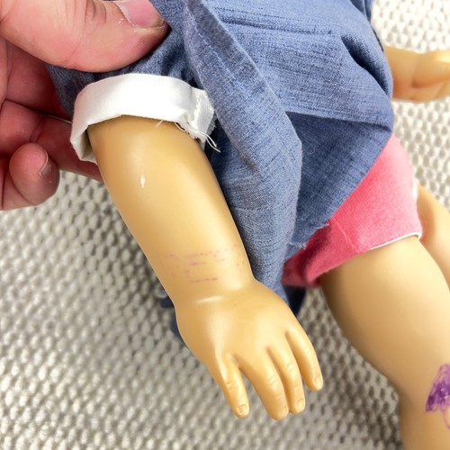 American Girl Puppe Maria Grace mit Samantha Parkington Buster braunes Kleid - Bild 11 von 17