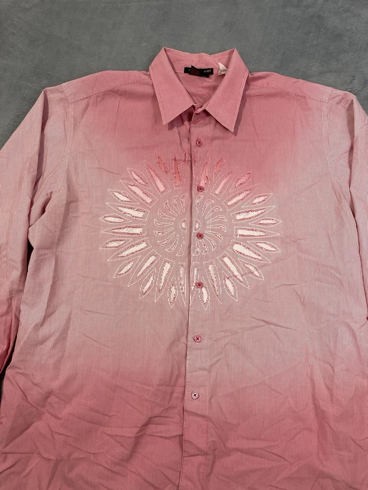 Camisa Tulliano Para Hombres XL Roja Gráfica Sol Bordado Informal Vestido con Botones Foto 2 de 4
