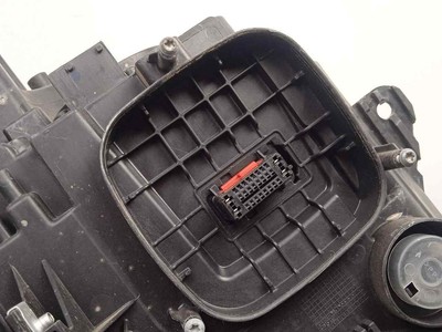 39153431 - 462161423 - 6519700000000 LINKER SCHEINWERFER / LED 