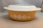 Vintage  PYREX Butterfly Gold 1 1/2 Quart Oval Casserole Dish #043, With Lid