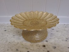 Vintage Gold Glitter Pedestal Soap Dish Lucite Plastic Scalloped Edge