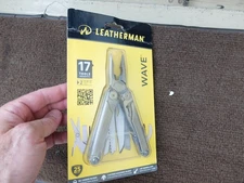 original Leatherman wave multi-tool NOS  with leather sheath pocket knife pliers