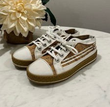Chanel Sneakers 36 1/2