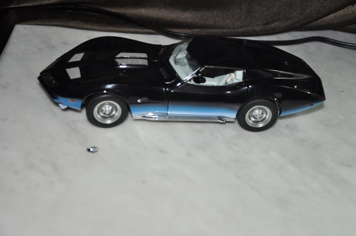 AUTOart Chevrolet Corvette Chevrolet Contemporary Manufacture