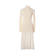 Chanel Coco Button 24K Wool Knit dress 36 Ladies' Ivory  P78914K11302 Overseas p