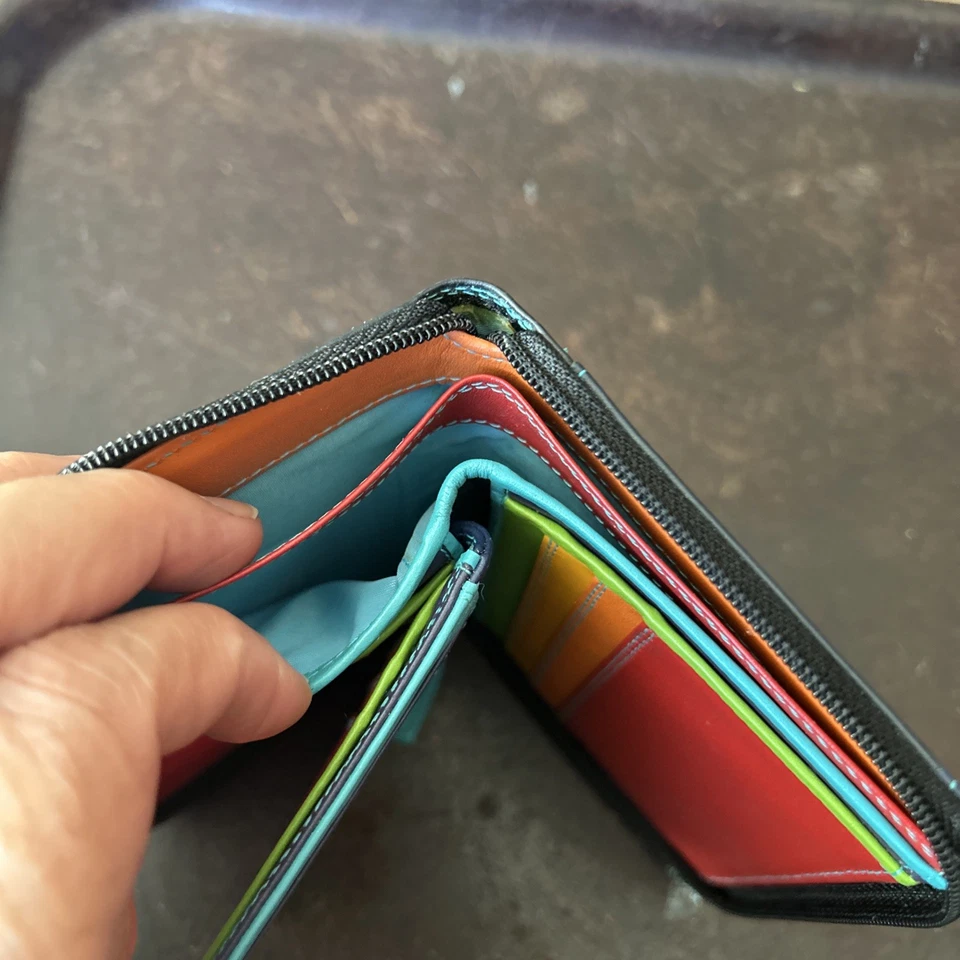 Cartera Mywalit Cremallera Alrededor Multi Tarjeteros Multicolor Interior Foto 4 de 4