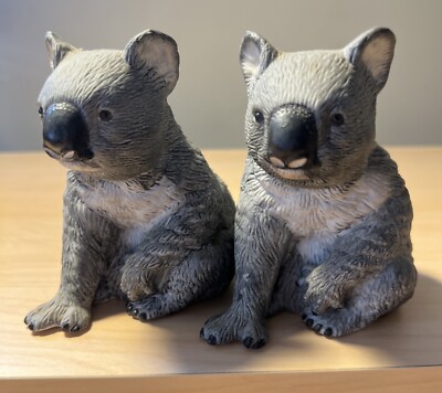 Vintage Royal Heritage Porcelain Australian Koala Bear Figurine 4'' Pair Of Two 
