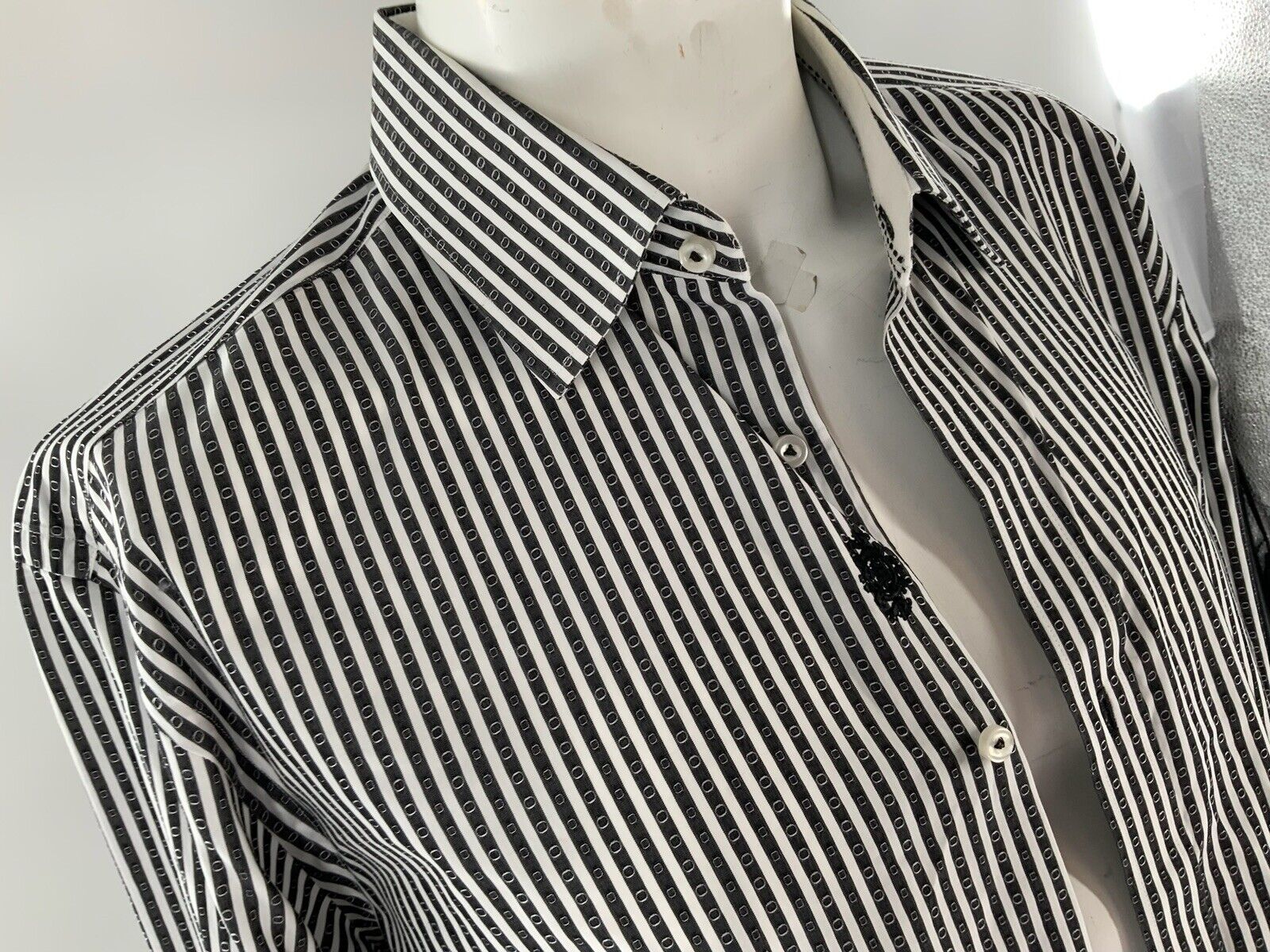 Robert Graham Shirt 17 35 Black White Stripe Cott… - image 3