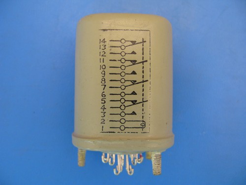 ADVANCE RELAY A8744-1A; ***LOTS OF 3*** - Picture 4 of 7