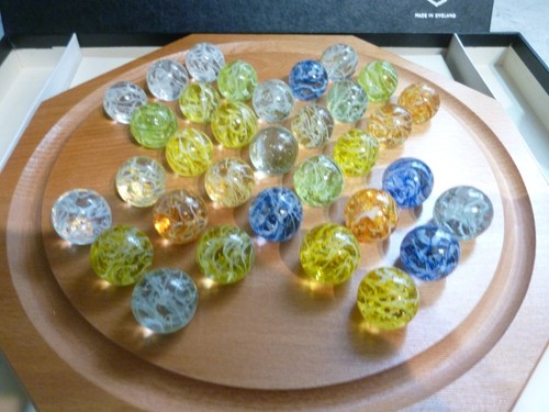 VINTAGE H.P. GIBSON & SON SOLITARE GAME BOXED WITH SPIDER MARBLES EX CON - 第 4/11 張圖片