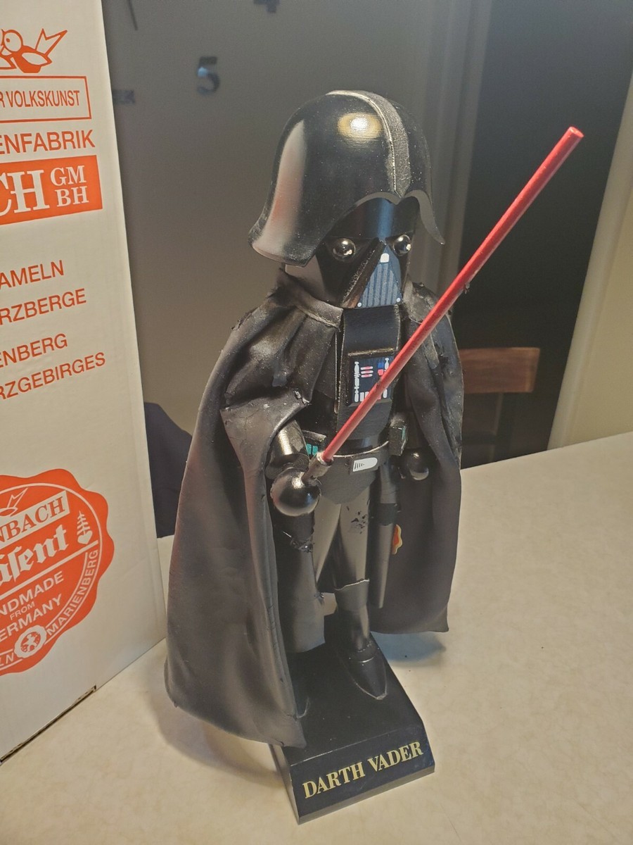 RARE 1998 Steinbach S968 Star Wars Darth Vader Nutcracker #656 out