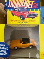 PONTIAC GTO, Johnny Lightning Thunderjet 500 orange, Pull-Back HO Slot Car, NEW