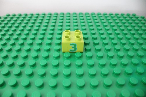 Duplo 2x2 Patrón Impresión Ladrillo U ELIGE UNA SOLA Foto Disney Ojo Globo Presente Abeja - Imagen 95 de 99