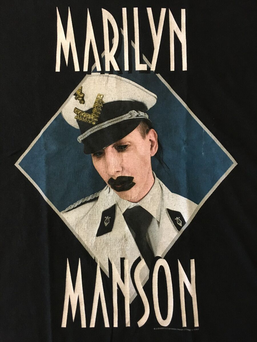 Men's Vintage (c) 2003 Marilyn Manson Grotesk Burlesk tour Men's Vintage (c) 2003 Marilyn Manson Grotesk Burlesk tour