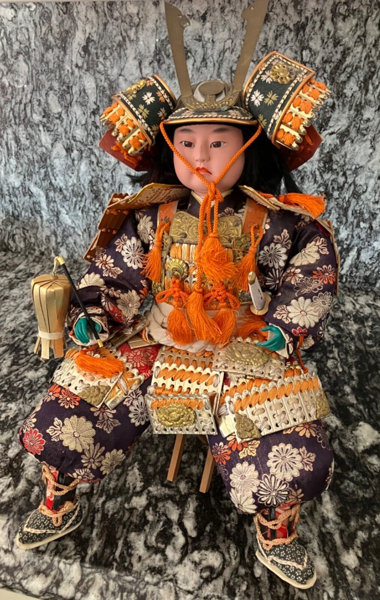 子どもの日 Japanese armor helmets and warrior dolls Vintage Japanese Samurai Armor 15 in High Seated Doll Child