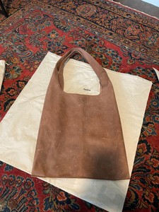 etienne aigner leah crossbody