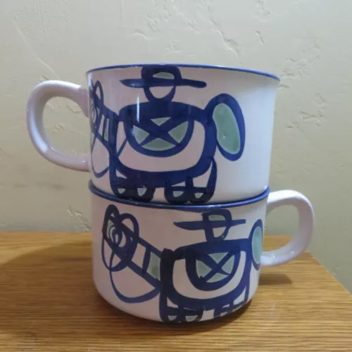 PAIR VINTAGE OTAGIRI Hand painted Japan Soup Mug Blue White Design Set of 2 OR 4
