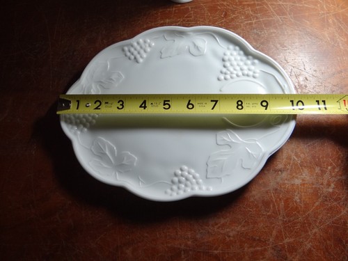 Vintage Indiana Glass Snack Sets Plates/Cups Milk White Colony Harvest Grape - Picture 7 of 8