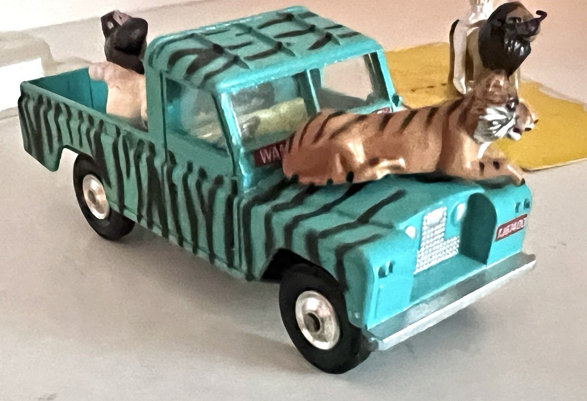 Daktari Gift Set GS7 – Corgi 1973 – Land Rover 109 WB Avec Figurines Et Animaux – Neuf
