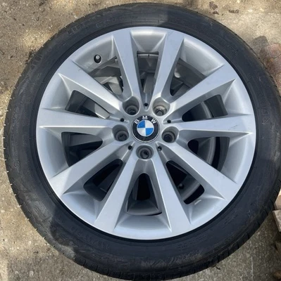 original 5er F10 F11 BMW Alufelge V Speiche 328 Styling 8x18 ET30 6790173 - Bild 1 von 4