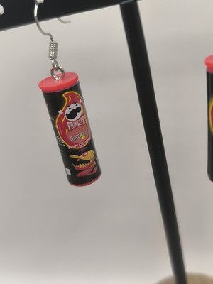   Pringles  Super Hot Ohrringe   Mini Chipsdosen Ohrhänger Schwarz Neu