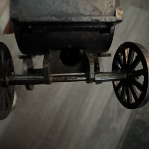 Affilamatite vintage in metallo pressofuso per carrozze carrozze - Foto 5 di 6
