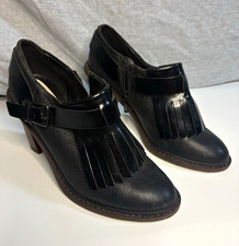 Clarks Women's Black Leather Buckle Strap Pumps Size 7.5