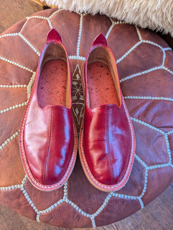 Vayarta Handmade Leather  Loafers Red Sz 9