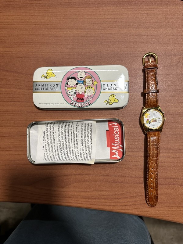 Armitron Peanuts Musical Quartz Watch Schroeder  Brown Leather
