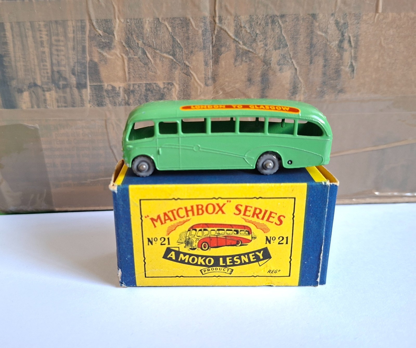 Matchbox 21b, Bedford Coach - Free Price Guide & Review
