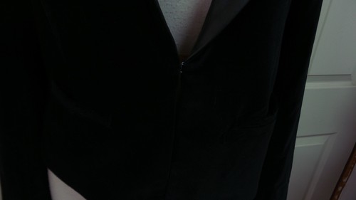 Chaqueta Paige Camilla Blazer Negro Terciopelo y Cuero Esmoquin Talla LRG Bolsillos Usada en Excelente Condición - Imagen 4 de 11