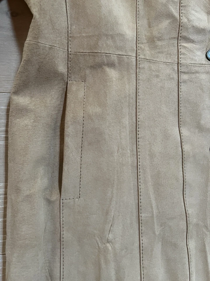 Ladies Suede Beige Blazer Saint John’s Bay NWOT *washable* Size M - Image 4 of 4